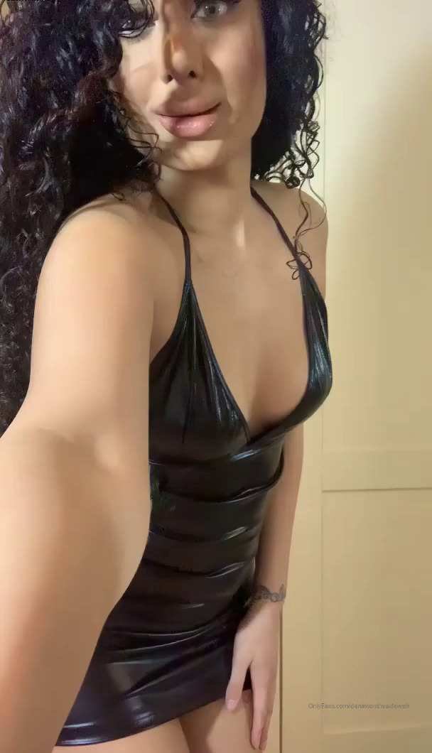 Marina Maya on Gone Wild Day, boobs, brunette, curly, lingerie, booty, arabic, dildo videos, her instagram, twitter, reddit, onlyfans links